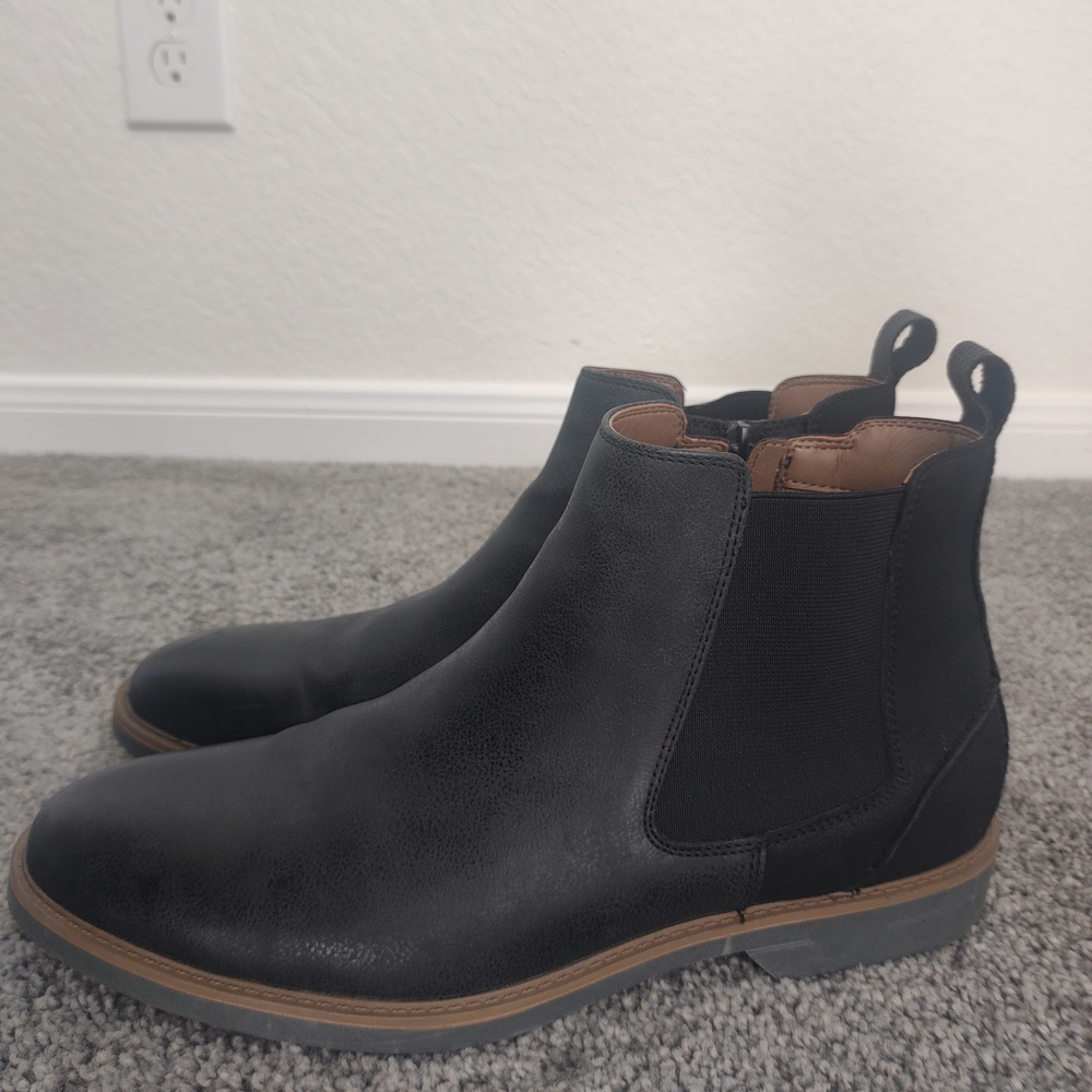 Madden NYC Mens Black Chelsea Style Zipper Boots Size 10.5 US